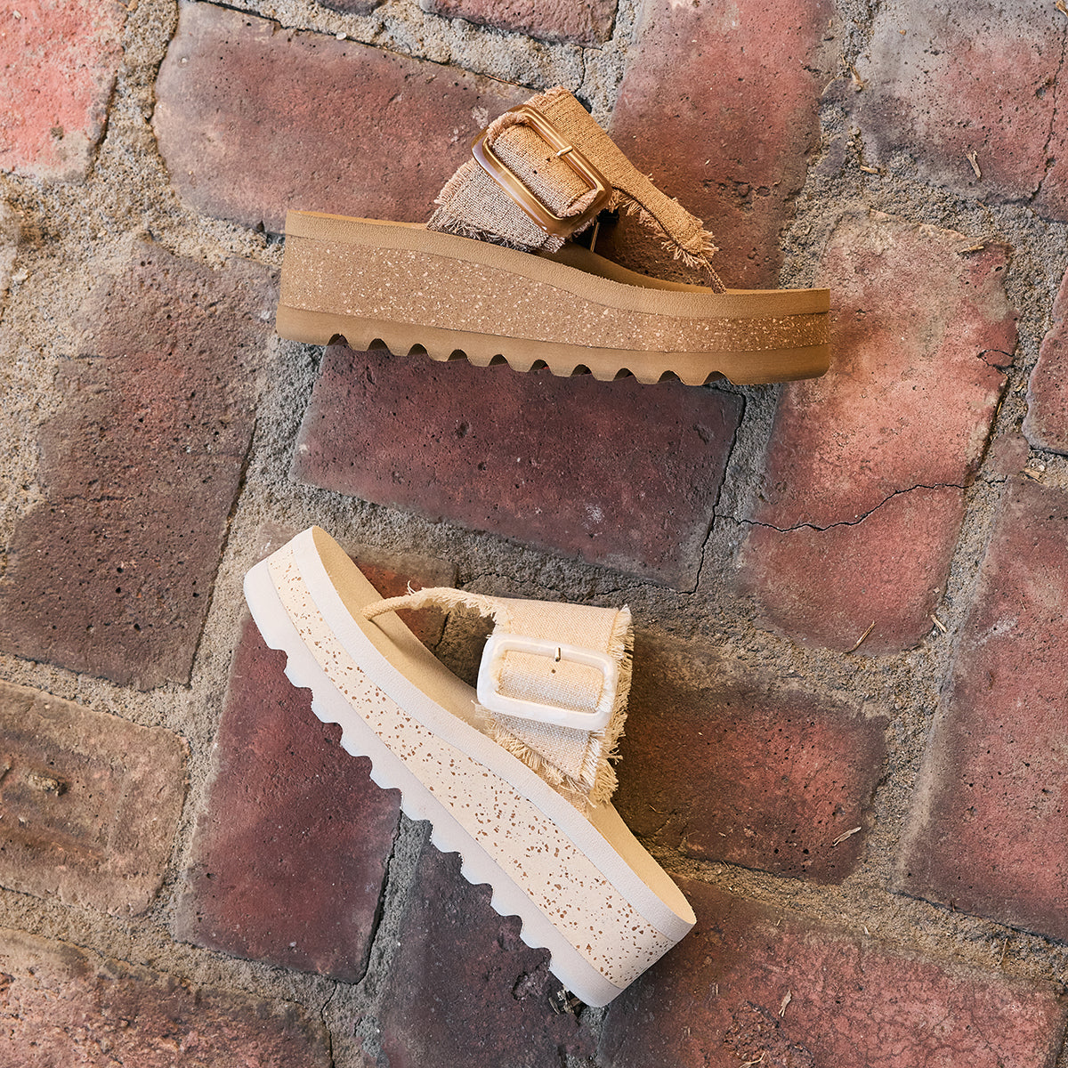 Carlow Flatform Sandal - Image 5