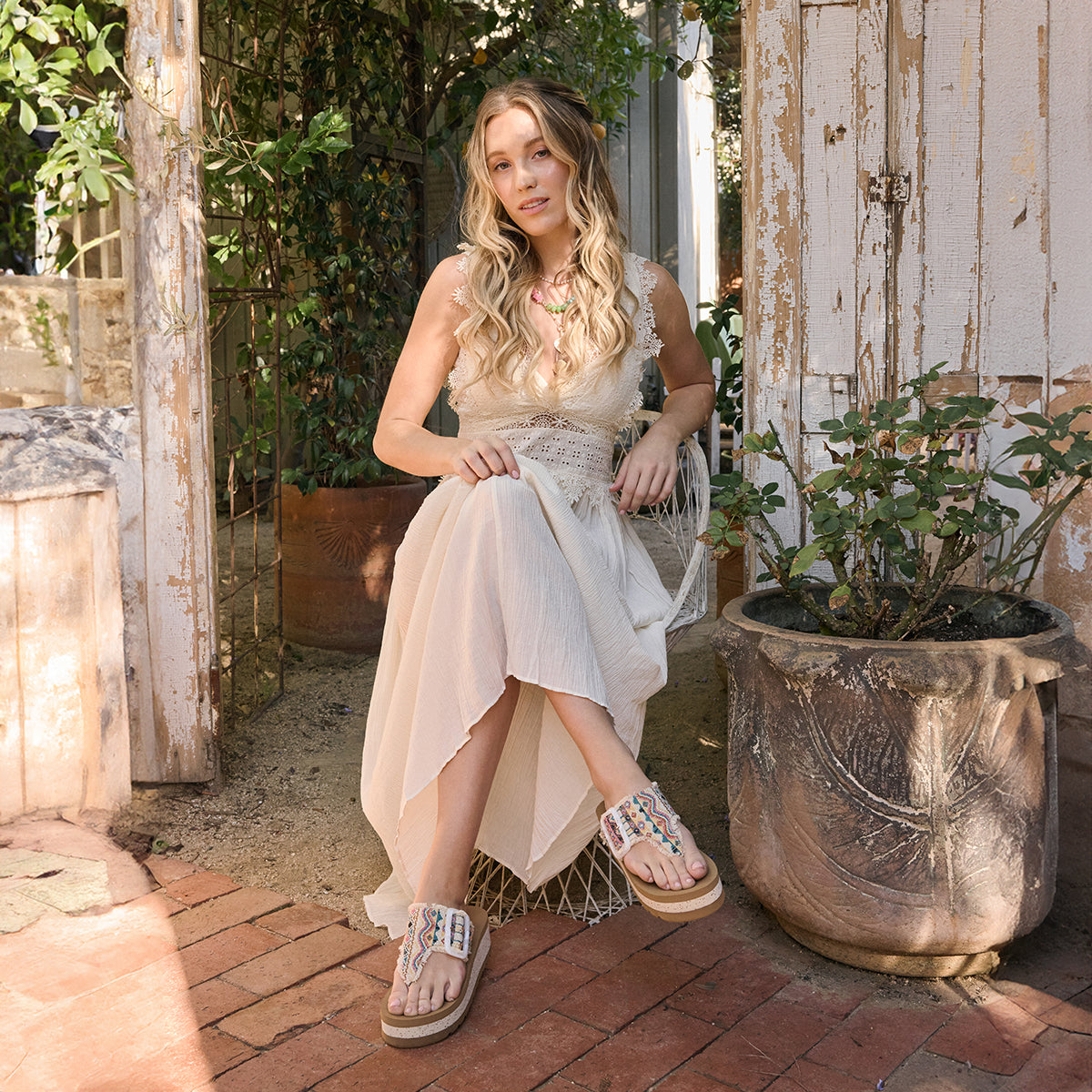 Carlow Flatform Sandal - Image 22